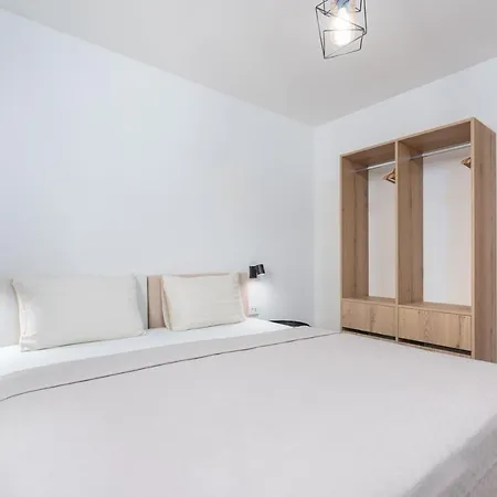 An With Private Pool Vila